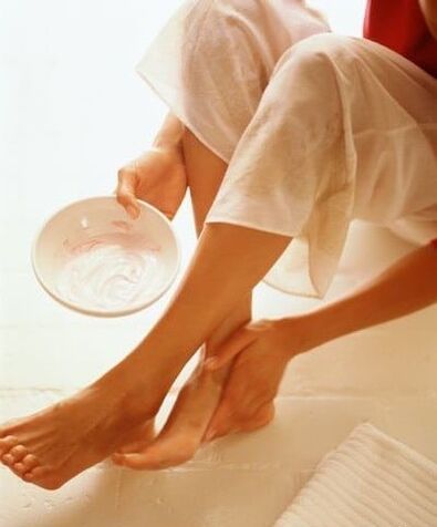 Įtrinkite nuo varikozinių venų